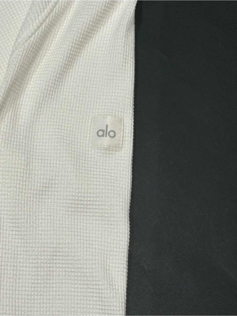 ALO Women’s Yoga Cream Turtleneck Waffle Knit Sweater Size:Small